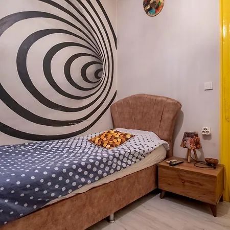 Stnbol Hotel *